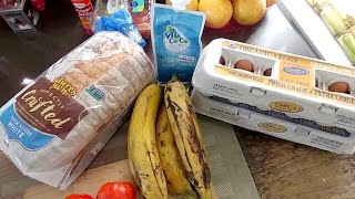 Breakfast "FRY" Days: Classic Fried Egg & Ripe Plantain Sandwich Breakfast "FRY" Days: Classic Fried Egg & Ripe Plantain Sandwich