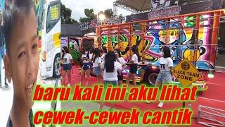 semakin sore semakin memanas di Bandung auto Fest dengan adanya ladies - ladies cantik...