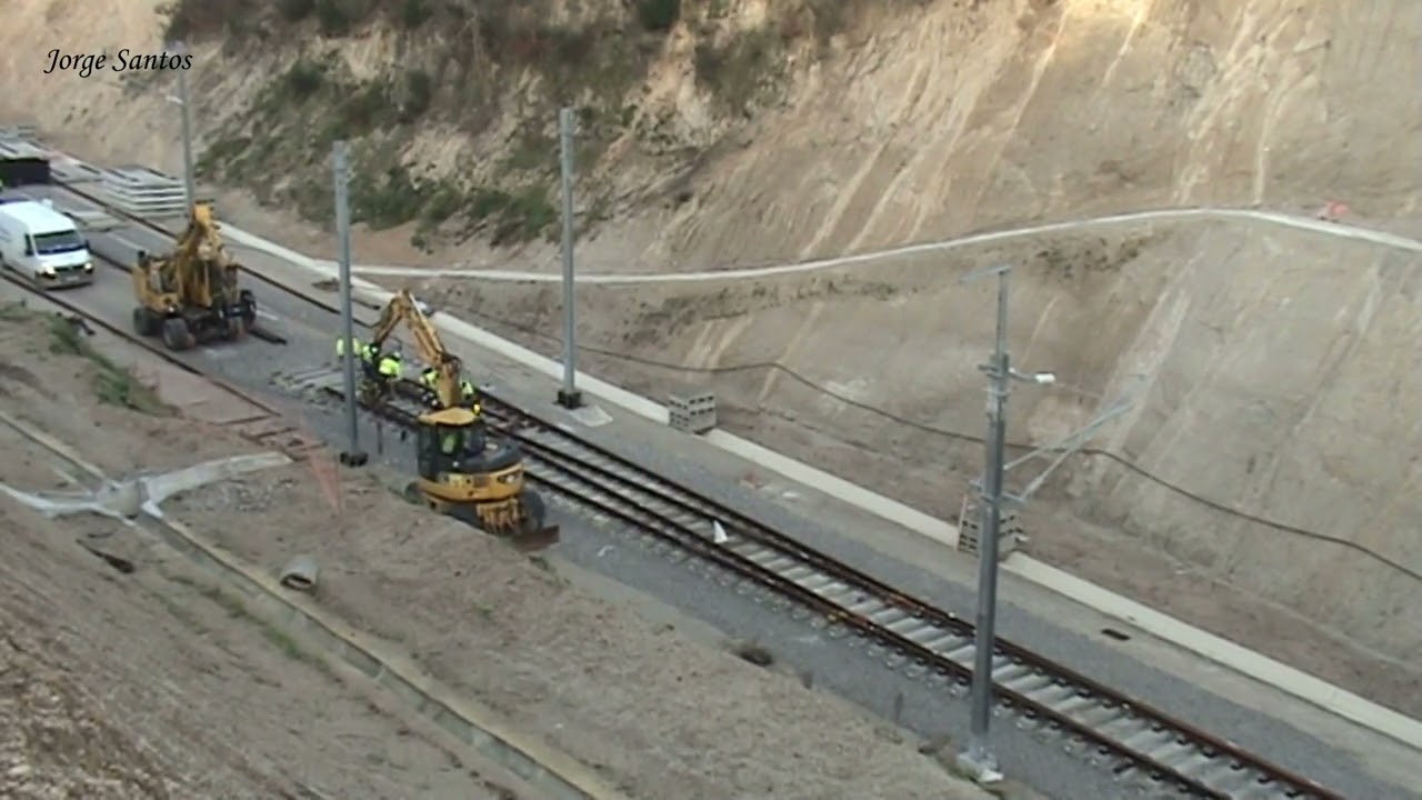 Obras de Modernização da Linha da BA. - Montagem e assentamento AMV 2 Santa Coma Dão.