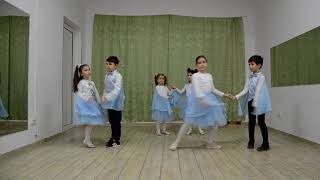 Valsul fluturilor - MINI ACTIV KIDS