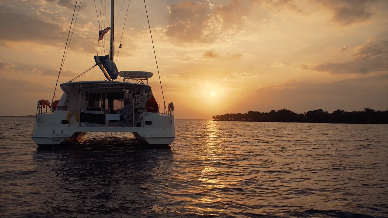 bareboat sailboat charter belize