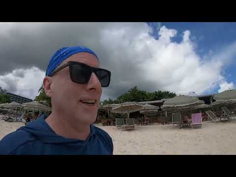 Seven Mile Beach, Bonny Moon Beach Club | Grand Cayman