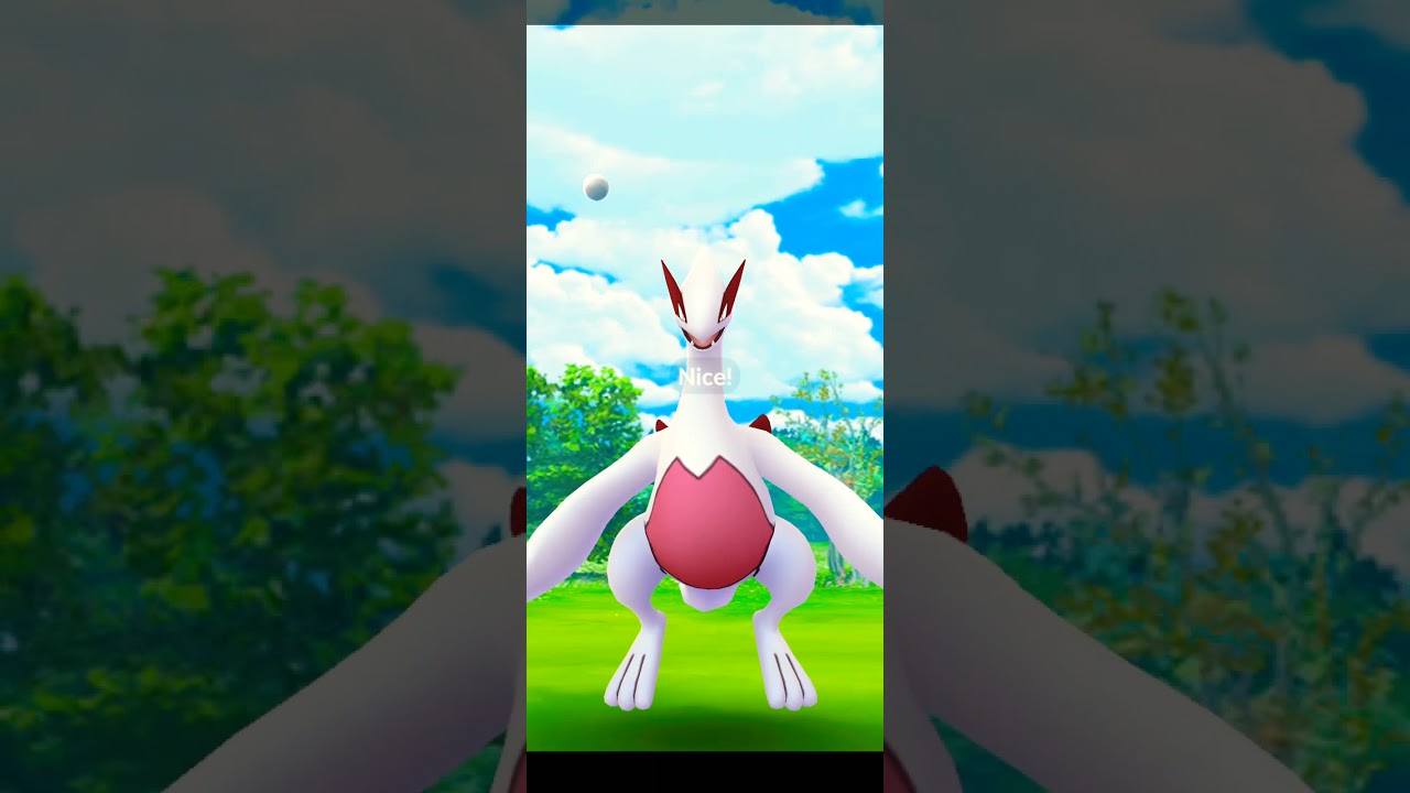 Catching a Shiny Lugia Pokemon Go