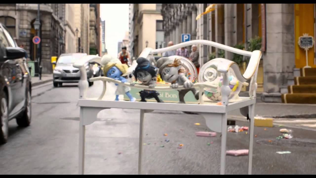 SMURFS 2:  Candy Store Cart Ride
