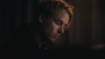 LUNER - F#LLING (Music Video)