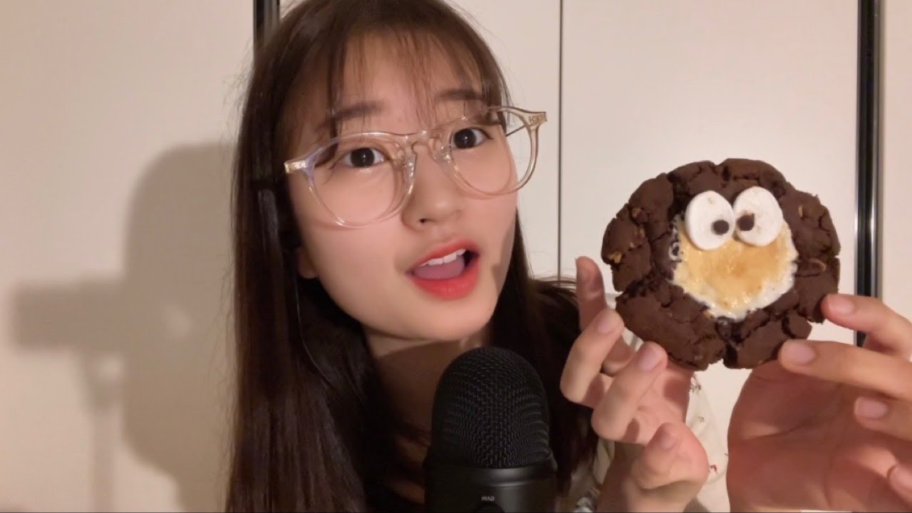 SUB ) 헉헉 제가 쿠키 협찬을 받았어요 !!! 넘모 기쁘다 ⸜(*'꒳'* )⸝ | 대구 카페 쁘띠프랭스 쿠키 | 이팅사운드ASMR