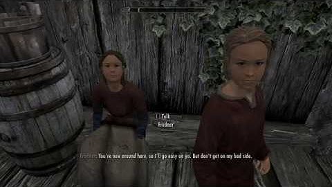 Skyrim - Exploring  RiverWood Part 1