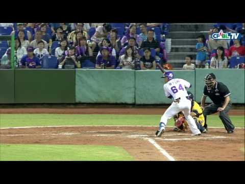 09/24 兄弟 vs 義大 八局下，林威廷擊出內野安打