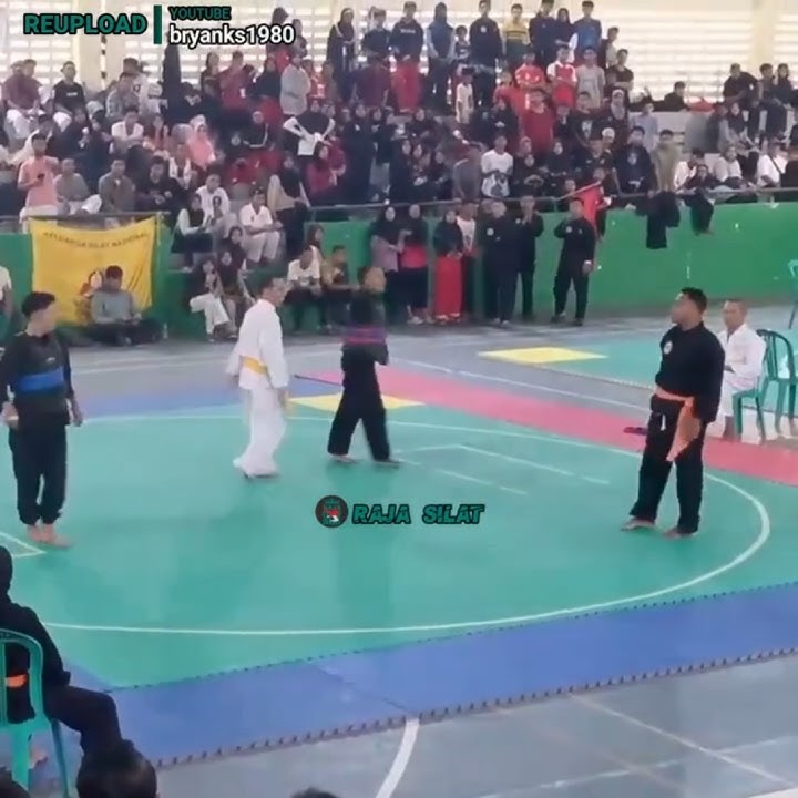 Mukul wajah, pelatih EMOSI membuat ricuh pertandingan #pencaksilat #viral #rajasilat