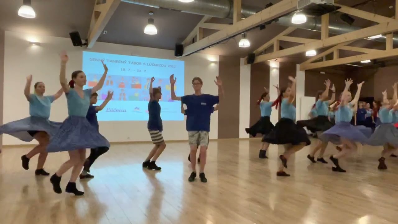 Denný tábor s Lúčnicou 2022 - tanec 4