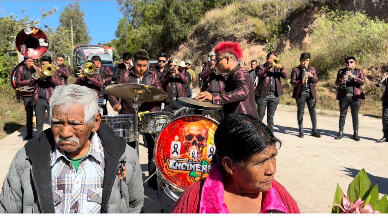 INCREÍBLE, con este Cariño y respeto donaron la Banda Encinera para la fiesta de este pueblo en OAX