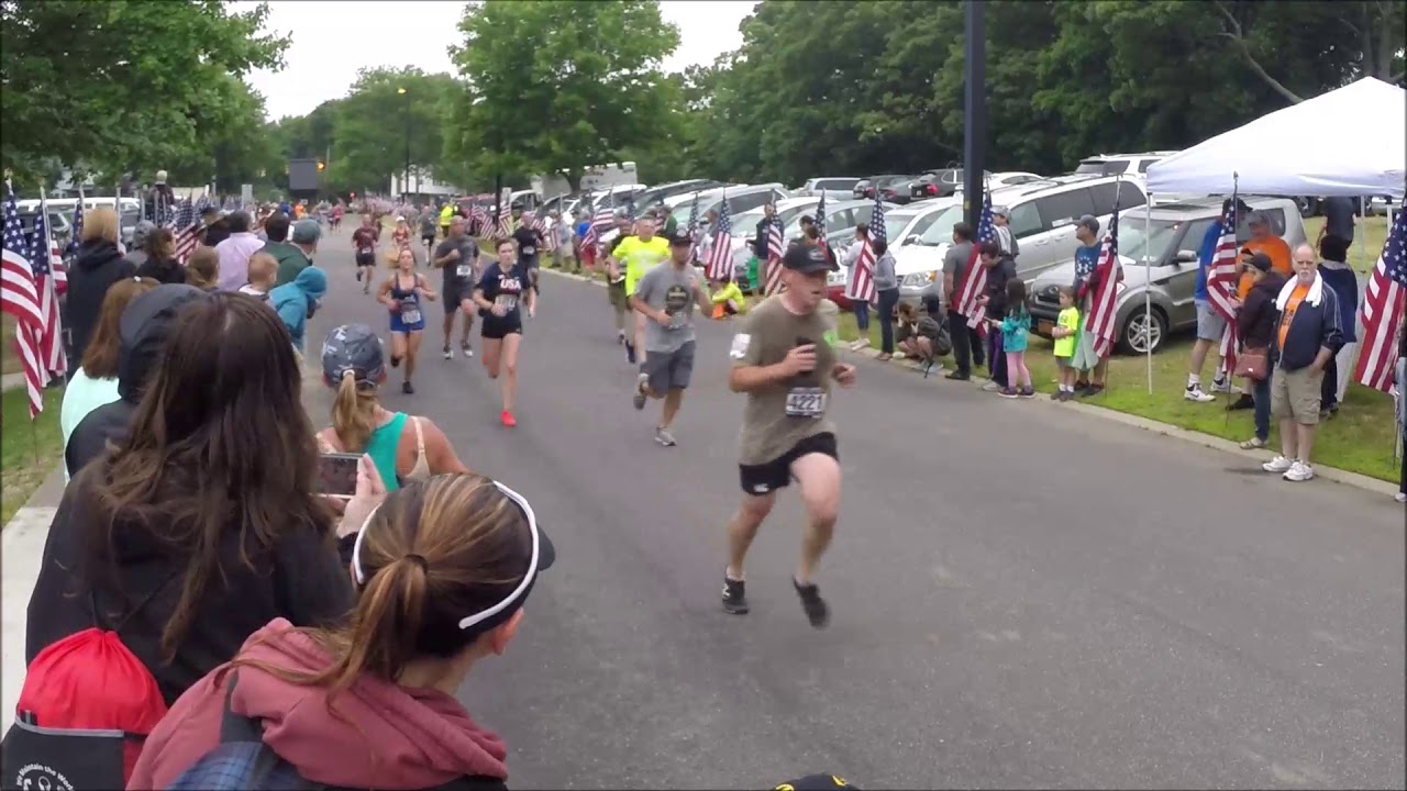 Navy SEAL LT Michael P Murphy 4 Mile Run Around the Lake YouTube