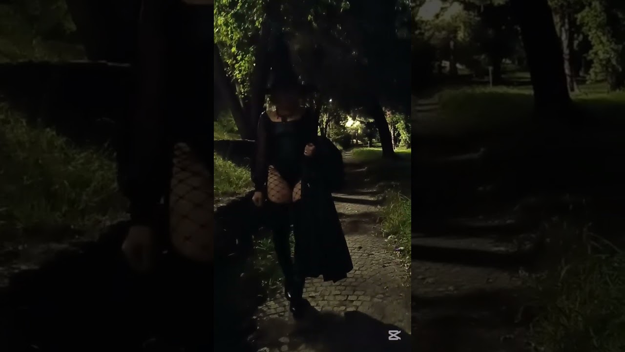 La strega di halloween @LadyNinfa-g8g 