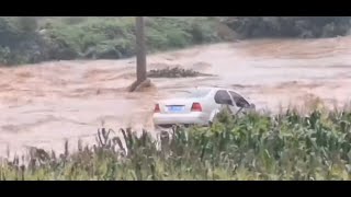 Five minutes ago, Typhoon Doksuri destroy Beijing Floods continue to erupt in Mentugu, Tangshan