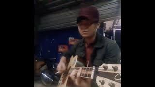 st12 - sirna sudah      ,,,,,,, cover by ( @sefriyanstafa )