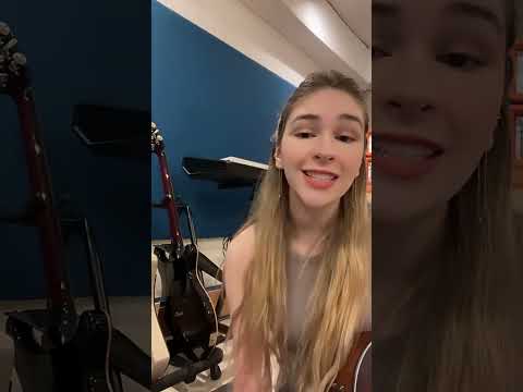 Dany Sings Crimson Queen With An Oops