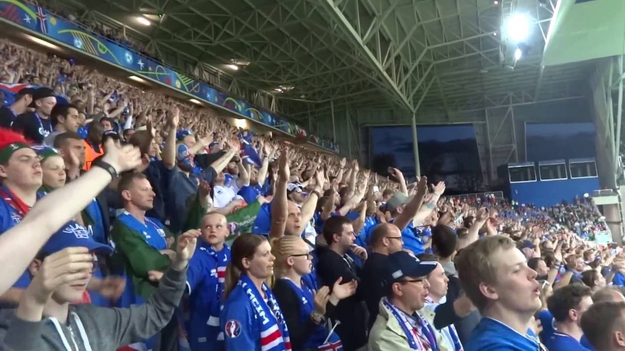 Euro 16 Portugal Vs Iceland Iceland Fans Singing Youtube