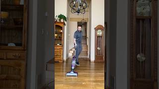 Cleaning hardwood floors with the Bissell Crosswave. #cleaning