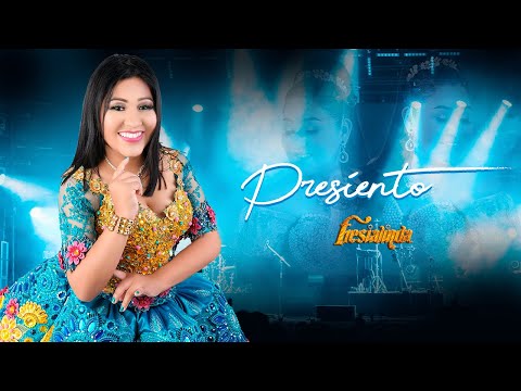 Watch the video for Presiento