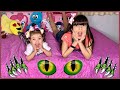 Story Time - Os monstros debaixo da cama - Monster under the bed story | Canal da Julinha
