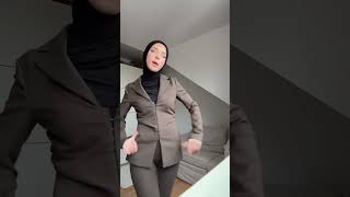 Tesettürlü İş Kıyafeti Kombini - Ceket Ve Pantolon