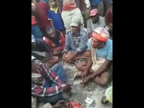 Hela Traditional Song 