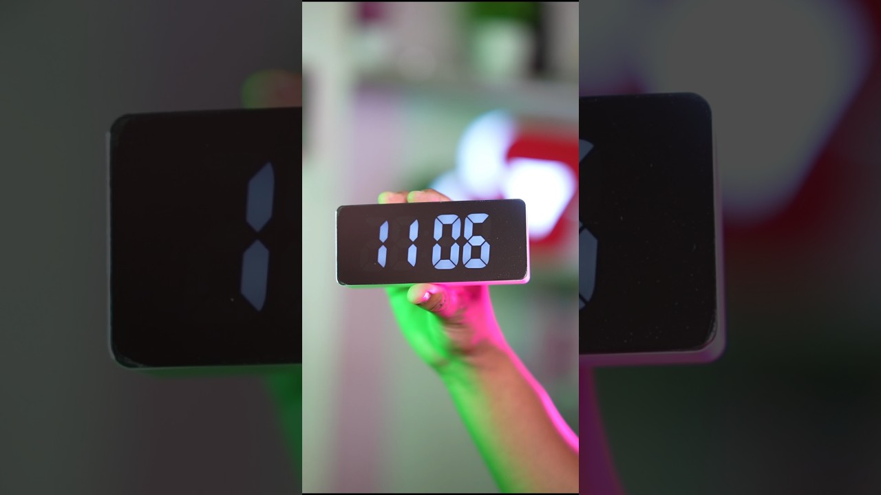 LED Mirror Watch लेकर आया