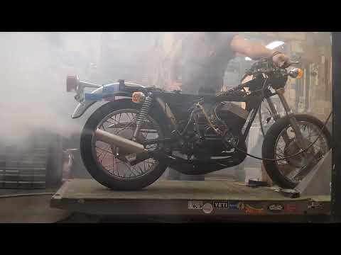 1971 Yamaha R5