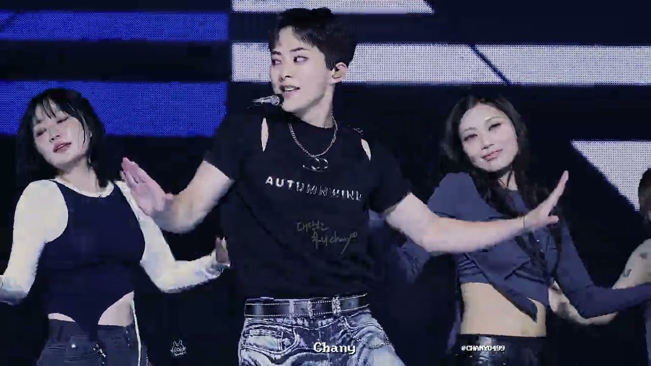 250928 FAN CONCERT〈 X Times ( ) 〉ENCORE 위 WHEE!  시우민(XIUMIN)