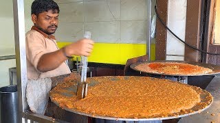 First Time Trying TRADITIONAL Indian Food in Mumbai India!