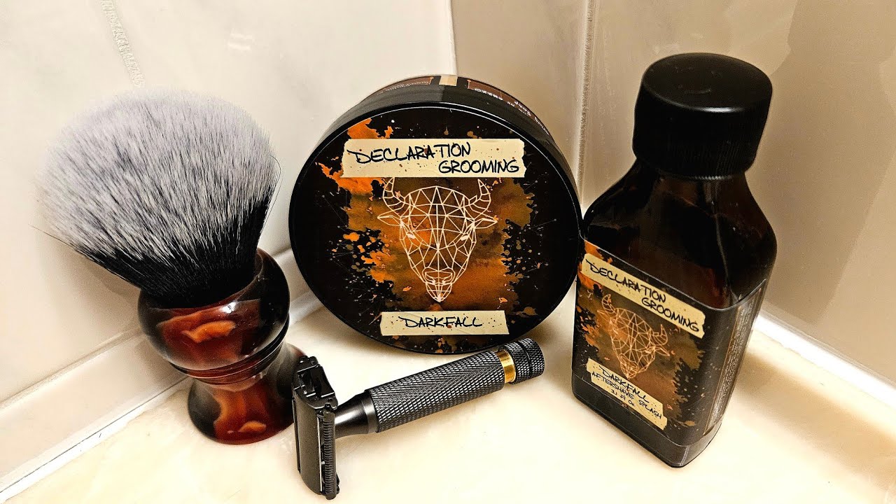⁣A&E B1 Lancer Safety Razor. Declaration Grooming Darkfall Soap & Splash. Wizamet Blade.