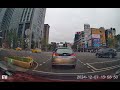 AKR-7119 新北市板橋區 多車道不依規定轉彎