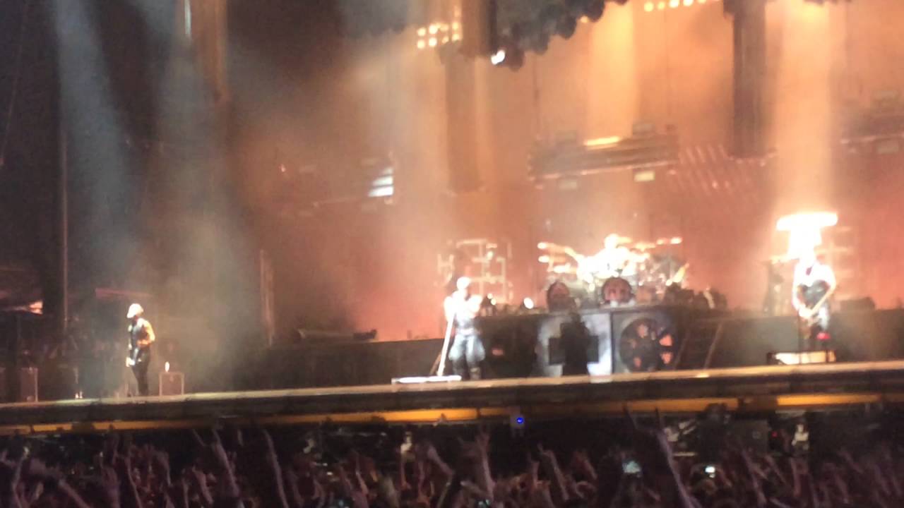 Rammstein - Links 2 3 4 LIVE 19.06.2016 Moscow, Russia - YouTube