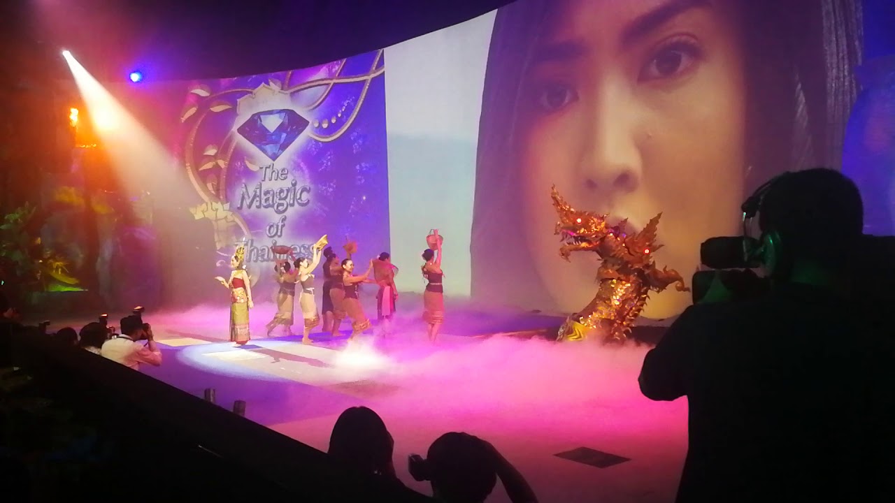 เคน ภูภูมิ- แต้ว ณฐพร การแสดง นาคี งาน JKN MEGA SHOW CASE DIAMOND BLUE 18-2018