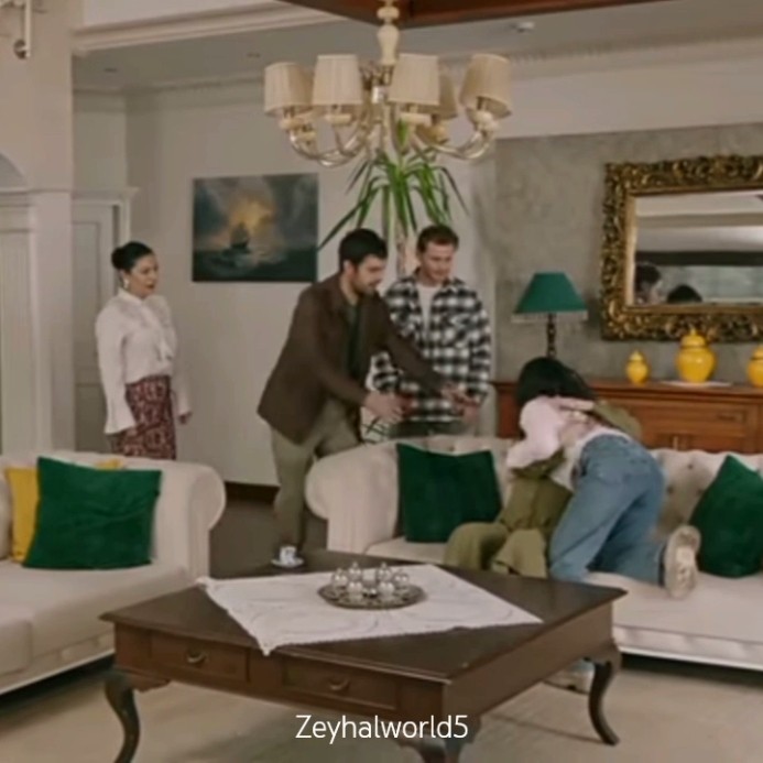 Halil was shocked🤣❤️ RuzgarliTepe Winds of Love Cemre Arda Gokberk Yildirim #zeyhal #windsoflove #fy