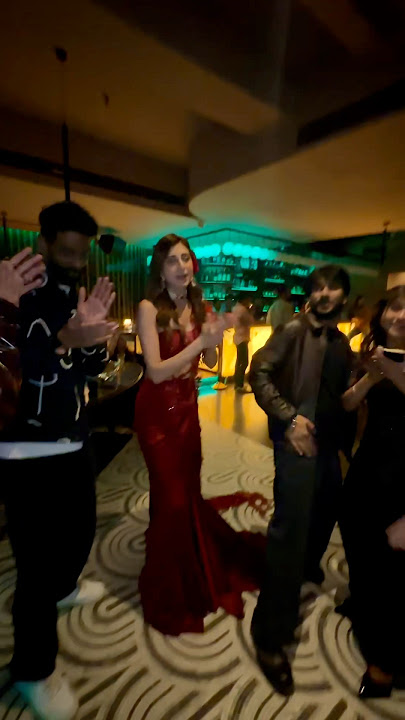 Bas deewangi hai❤️✨ #arishfakhan #dance #party #celebration #farrhanabhatt #trending #shorts