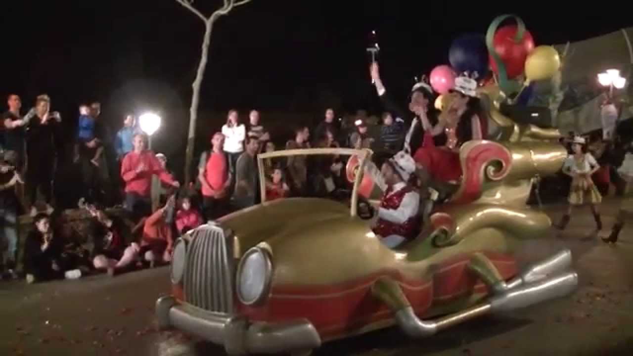 PortAventura 20 Aniversario Noche Blanca Happy Birthday Parade 2015