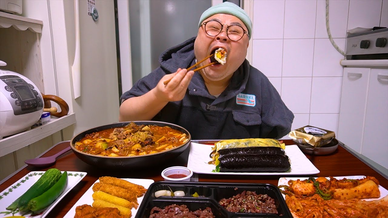 메뉴를 정해주는 남자│마라탕 이제는 김밥과함께 드세요!!  Mukbang Eatingshow [Malatang, Gimbap]