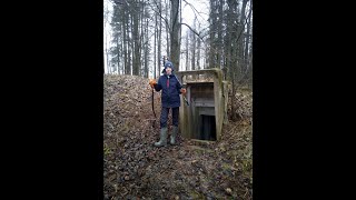 Bomb shelter нашли заброшенный военный бункер в лесу!