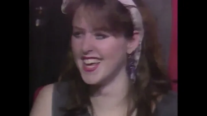 Dolly Parton ~ Dominion Theatre    1983