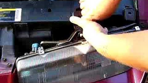 1st gen saturn s-series front headlight removal