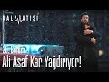 Ali Asaf kar yağdırıyor! - Kalp Atışı 26. Bölüm