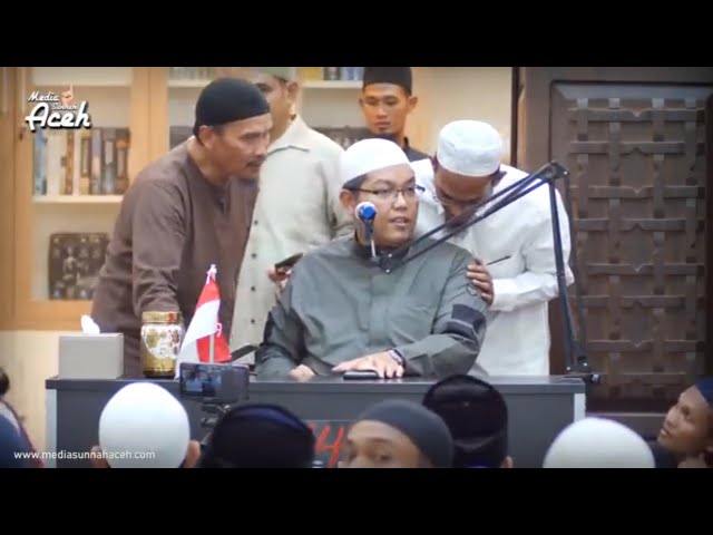 MASYAALLAH tenangnya Ustadz Firanda ketika didatangi ASWAJA ACEH class=