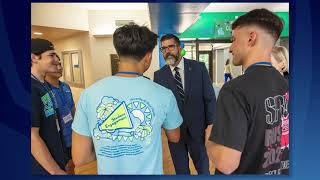 UWF President Manny Diaz Jr.