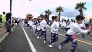 20131019 1050里見まつり海岸通りの仲町の山車