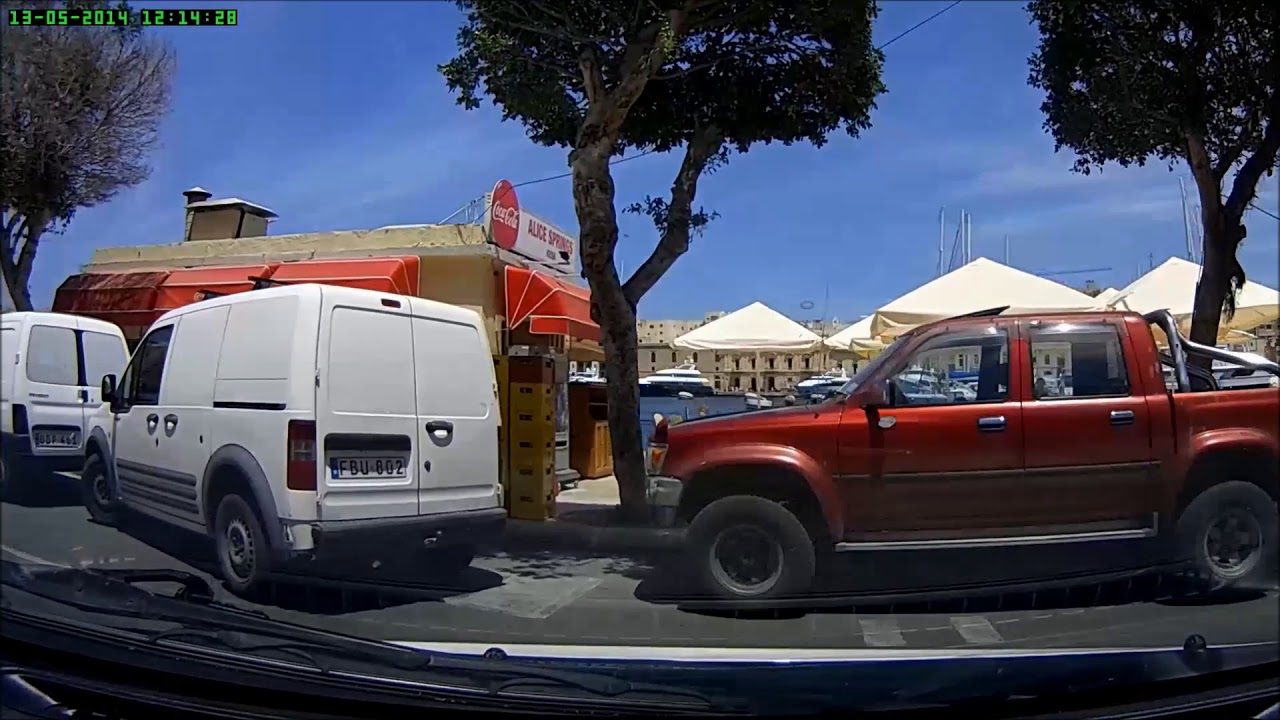 Driving in Isla - the Three Cities, MALTA. - YouTube