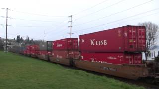 UP 8653 Leads A Stack Train @ Old Town Tacoma, WA w Canon HF11