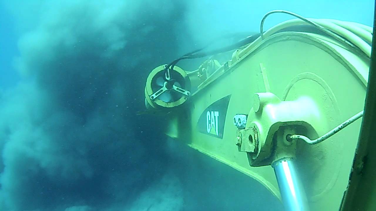 retroexcavadora submarina III