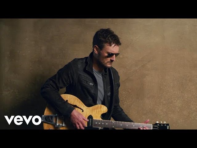 Eric Church - Round Here Buzz