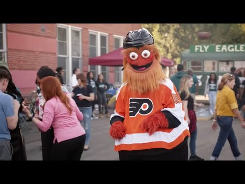 Gritty & Gregory stare down | Abbott Elementary